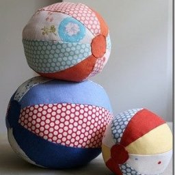 Мягкие мячики для малышей