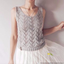 ​Топ с растительным узором