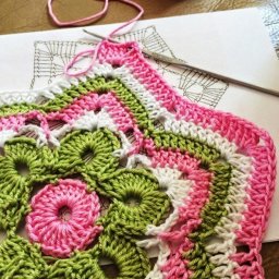 ​Интересный вязаный мотив