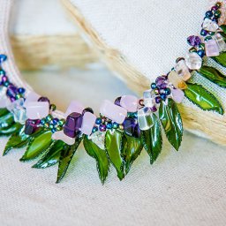 Колье из пластиковой бутылки