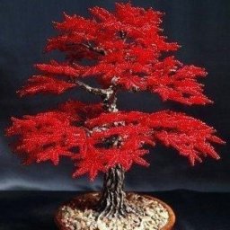 ​Красный клен из бисера