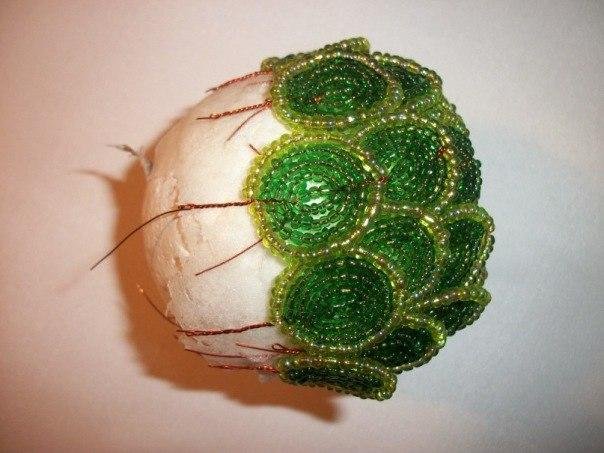 Кактус из бисера