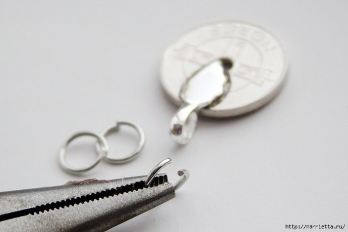 Браслет из монет