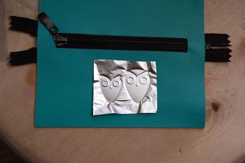 Ключница с тиснением