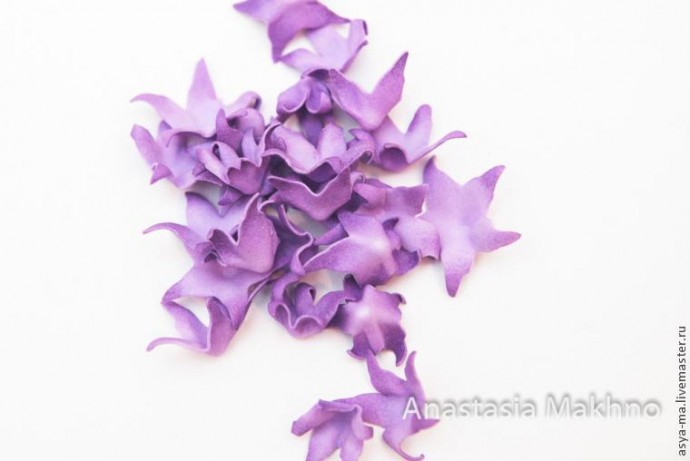 Колокольчики из фоамирана Колокольчики из фоамирана