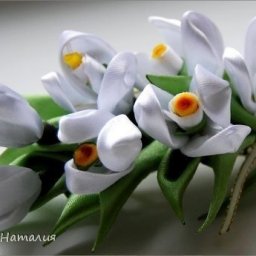 Подснежники из лент