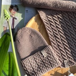 Прелестные завитушки для шапки и шарфа