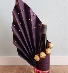 Как красиво упаковать бутылку