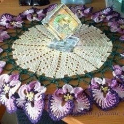 Салфетка с ирисами