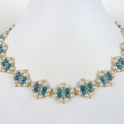 ​Колье из бисера и бусин "Шарм" своими руками: схема плетения