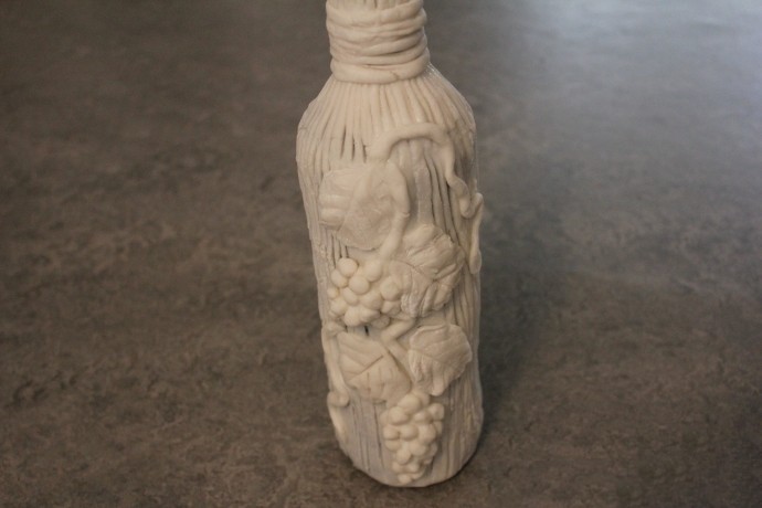 Красивое оформление бутылки соленым тестом: мастер-класс