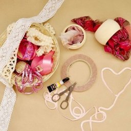 Широкий деревянный браслет