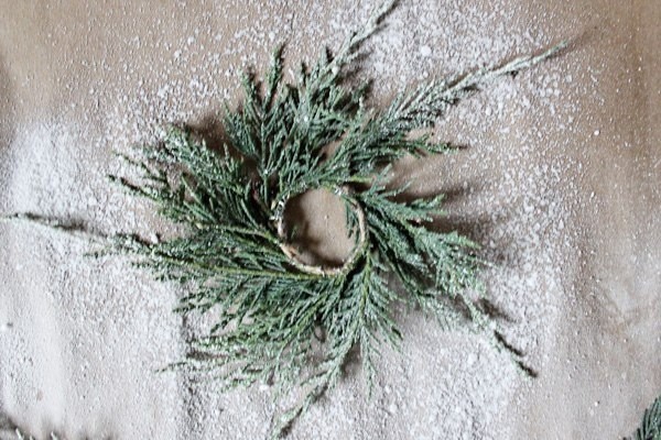 Красивая упаковка подарка Красивая упаковка подарка