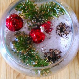 Гелевая свеча с запахом хвои