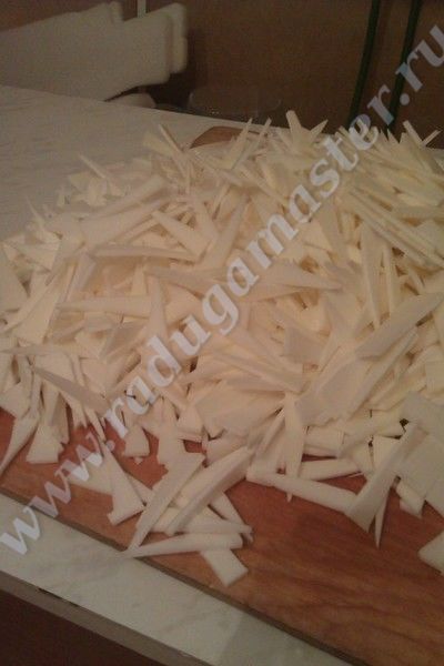 Аист из изолона