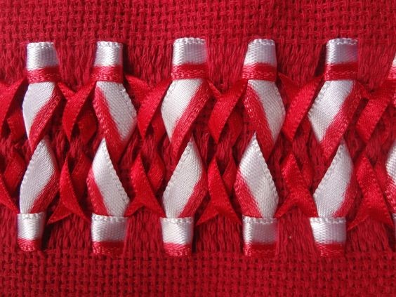 Изумительной красоты вышивка лентами: идеи