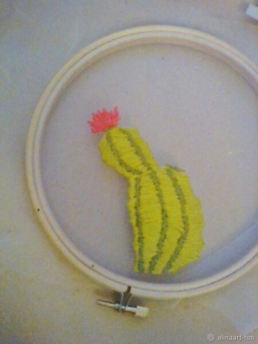 Интерьерная картина "Цветущий кактус"