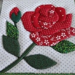 ​Прекрасная аппликация из ткани