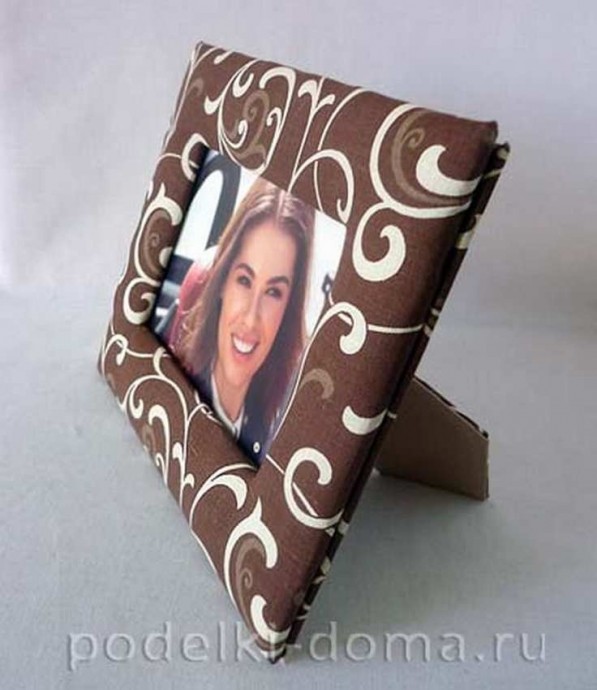 ​Мягкая рамка из картона