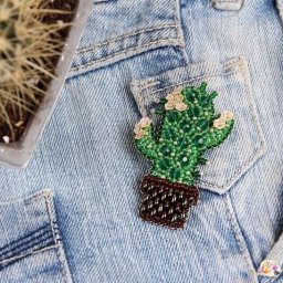 Брошь "Цветущий кактус"