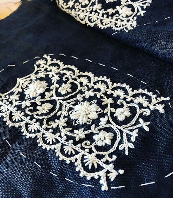 Чудесная цветочная вышивка