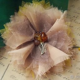 Создание нежного цветка из шифона