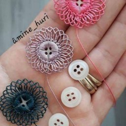 ​Необычный декор из пуговиц