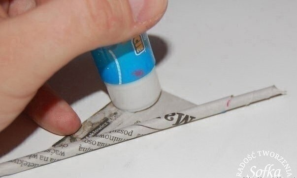 Плетение из газет: круглая корзина