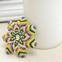 Цветок в технике макраме