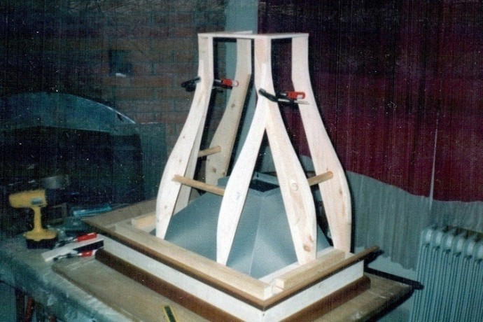 Великолепная кухонная вытяжка своими руками