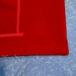 Способ обработки низа пальто в части соединения с подбортом