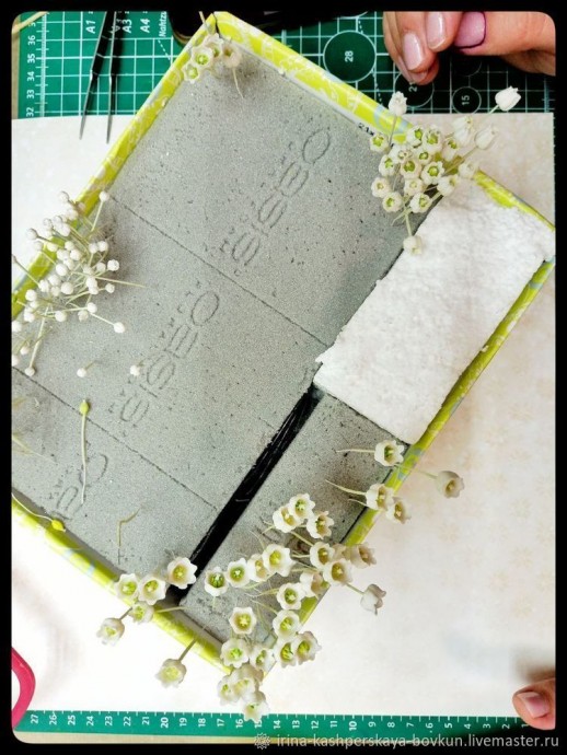 Цветы ландыша из полимерной глины