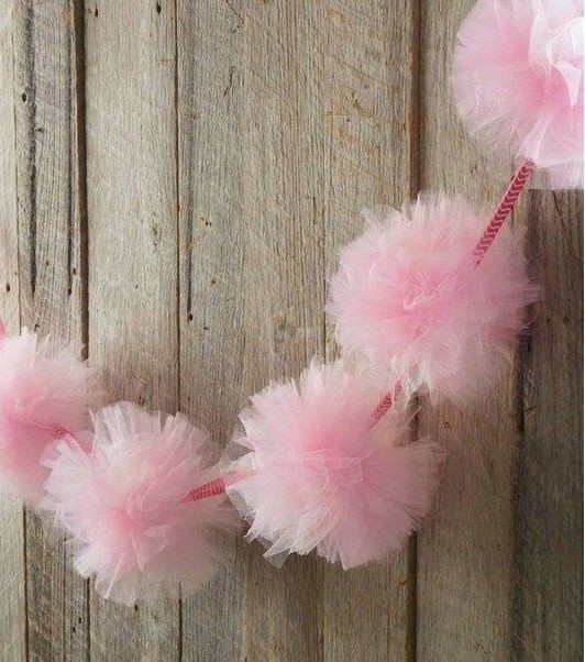Помпоны из фатина