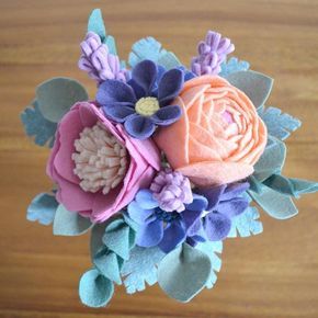 Нежное очарование цветов из фетра