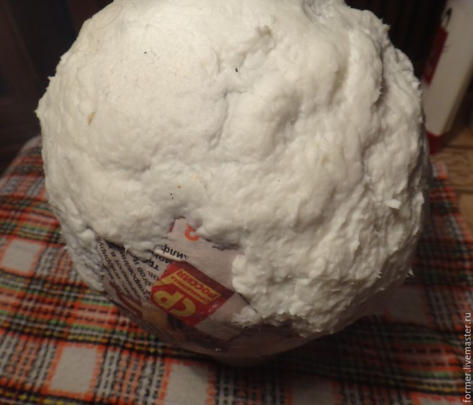 Большой декоративный шар из папье-маше