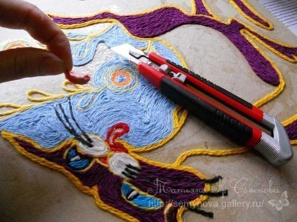 Панно из ниток "Киса"