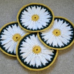 Вязаные крючком подставки под горячее: мастер-класс