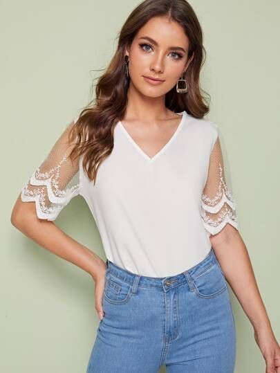 Блузы с кружевными рукавчиками: идеи для красоты образа