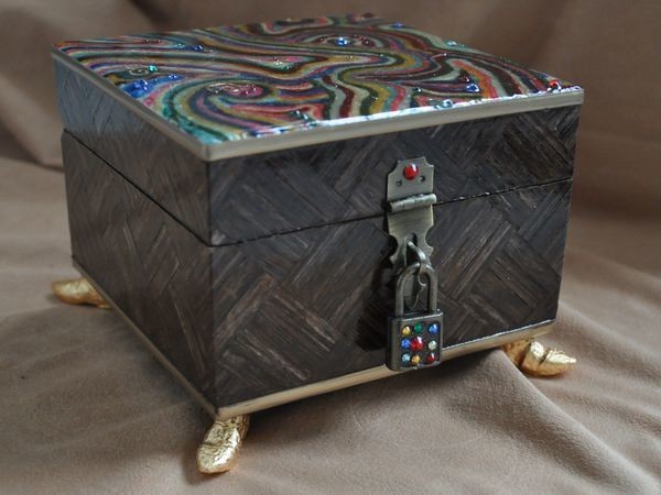 Декорирование шкатулки в стиле китч