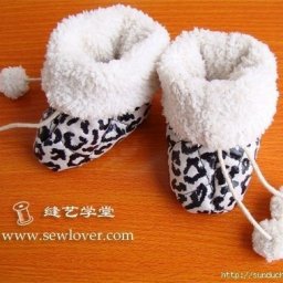 Шьем домашние сапожки для малыша