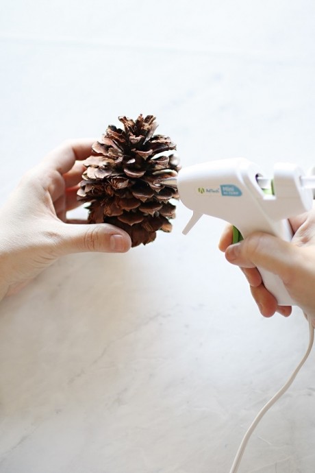 Ёлочка из шишки