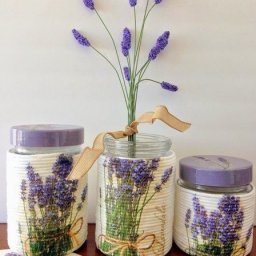 ​Цветущая лаванда из приклеенного бисера