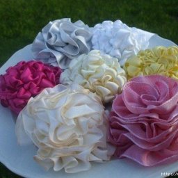 Георгины из атласных лент