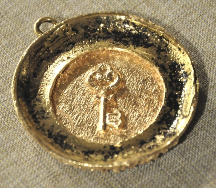 Декорирование шкатулки в стиле китч