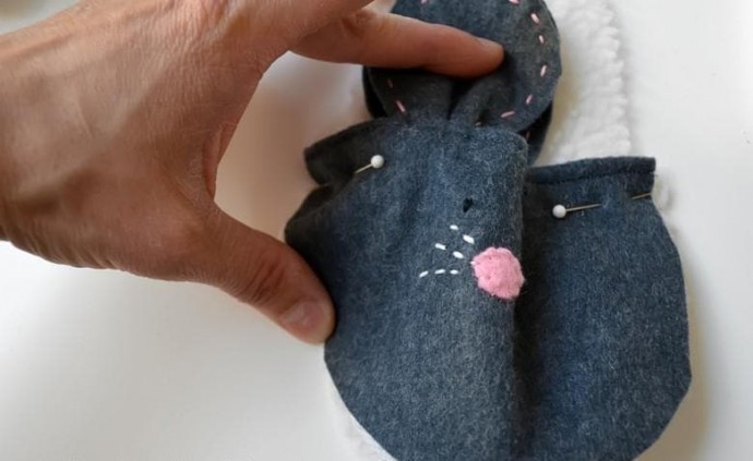 Тапочки в виде мышки