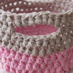 Милая корзинка из трикотажной пряжи