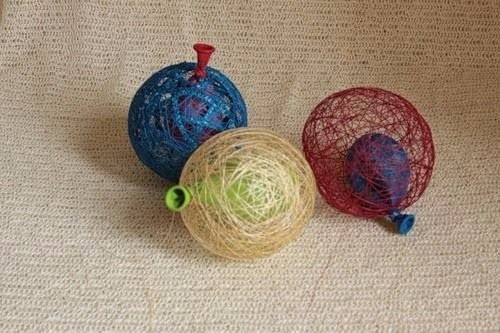 ​Декоративные шары из ниток