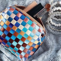 Косметичка из лент