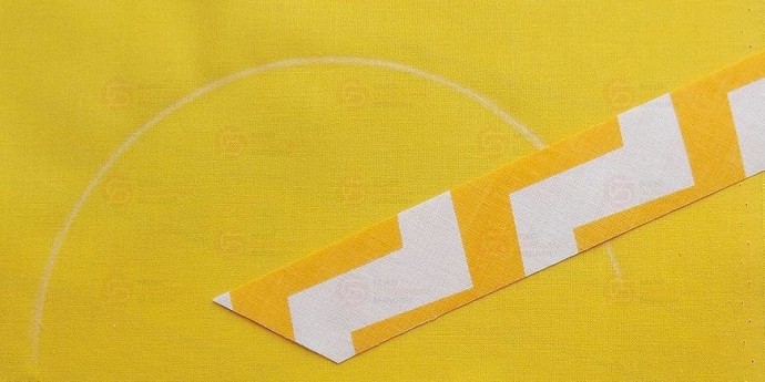 Рельефные вытачные швы