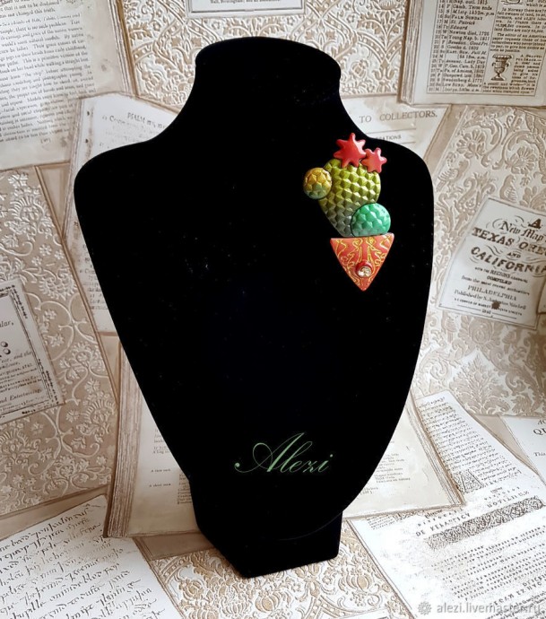 Брошь "Кактус" из полимерной глины